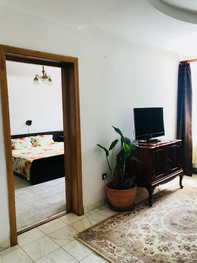 Vila Elite Appartamento Braşov Esterno foto